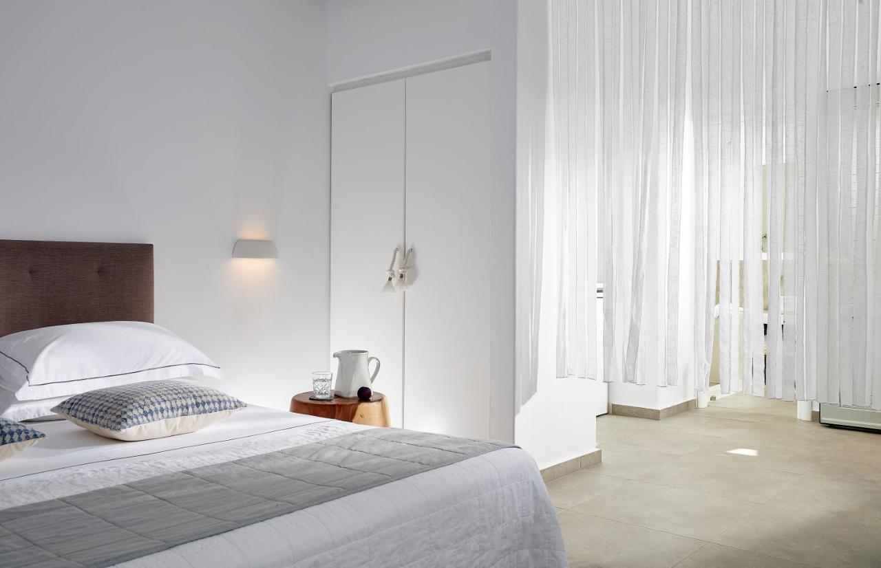 Santa Maria Luxury Suites & Spa Adamantas  Exterior photo