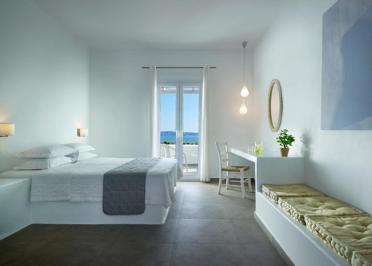 Santa Maria Luxury Suites & Spa Adamantas  Exterior photo