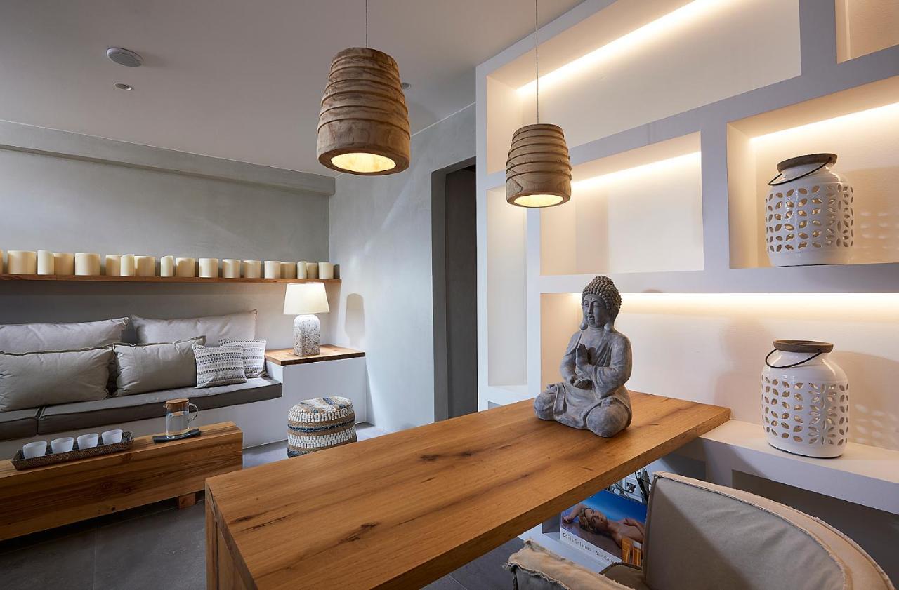 Santa Maria Luxury Suites & Spa Adamantas  Exterior photo
