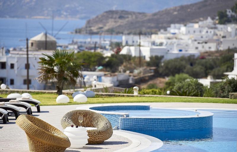 Santa Maria Luxury Suites & Spa Adamantas  Exterior photo