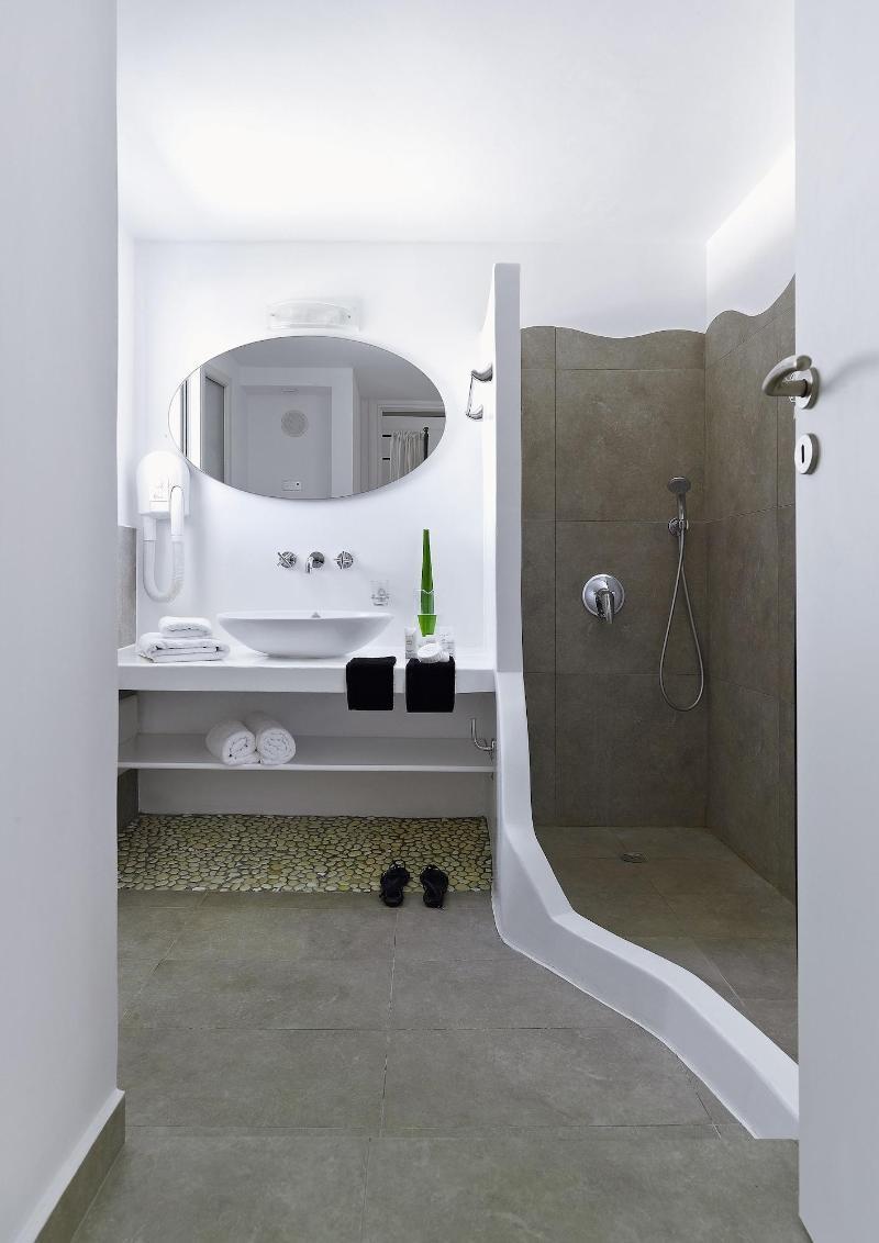 Santa Maria Luxury Suites & Spa Adamantas  Exterior photo