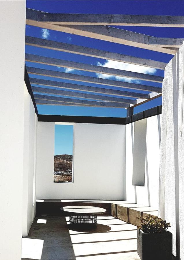 Santa Maria Luxury Suites & Spa Adamantas  Exterior photo